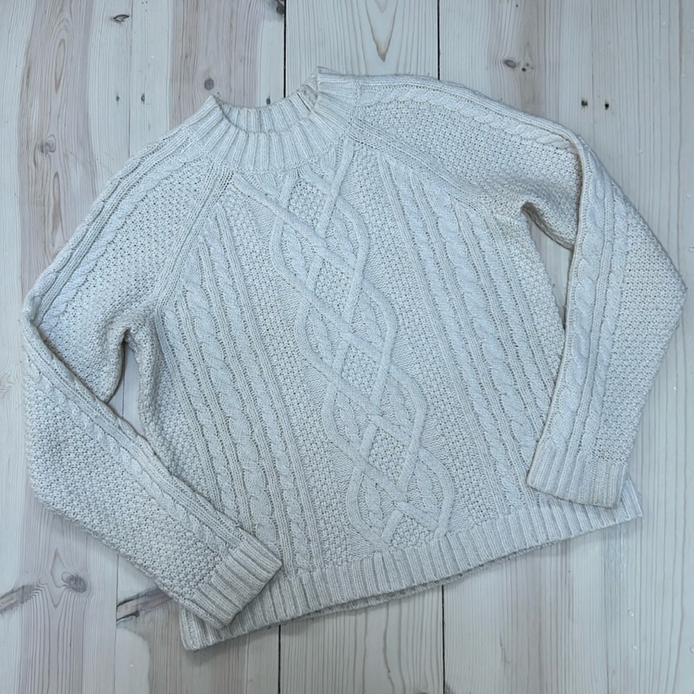 Abercrombie & Fitch Cream Cable Knit Fisherman’s High Neck Sweater Sz. M